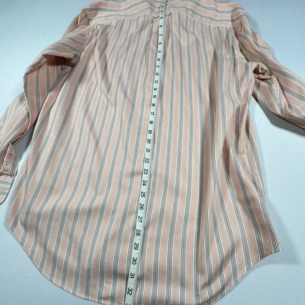 Men’s T Harris Of London Long Sleeve Shirt
Size Large​​ - Picture 6 of 8